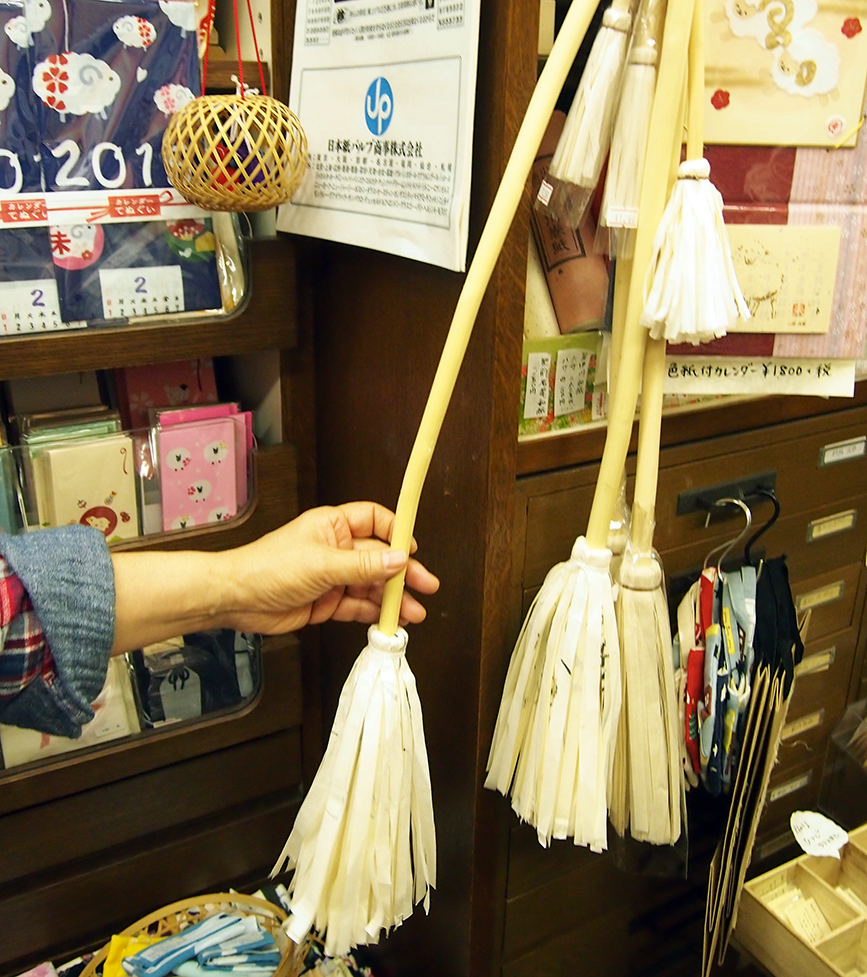 画像,山形屋紙店の店内